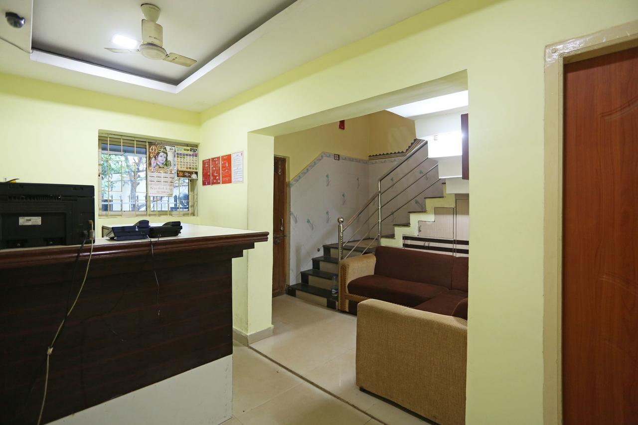 Готель Oyo 4526 Jaydev Vihar Бхубанешвар Екстер'єр фото